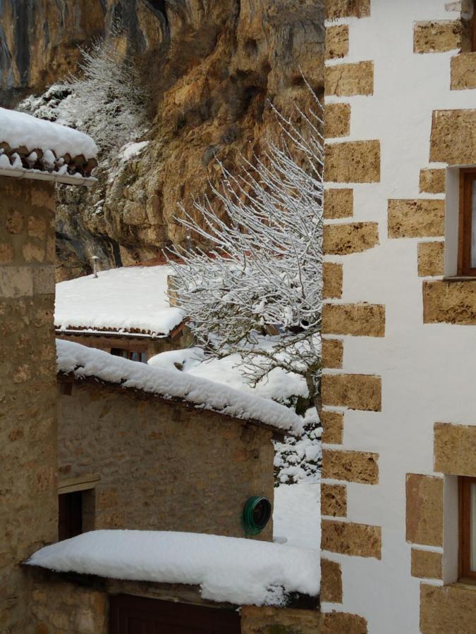 La Milana, Orbaneja del Castillo Exterior foto
