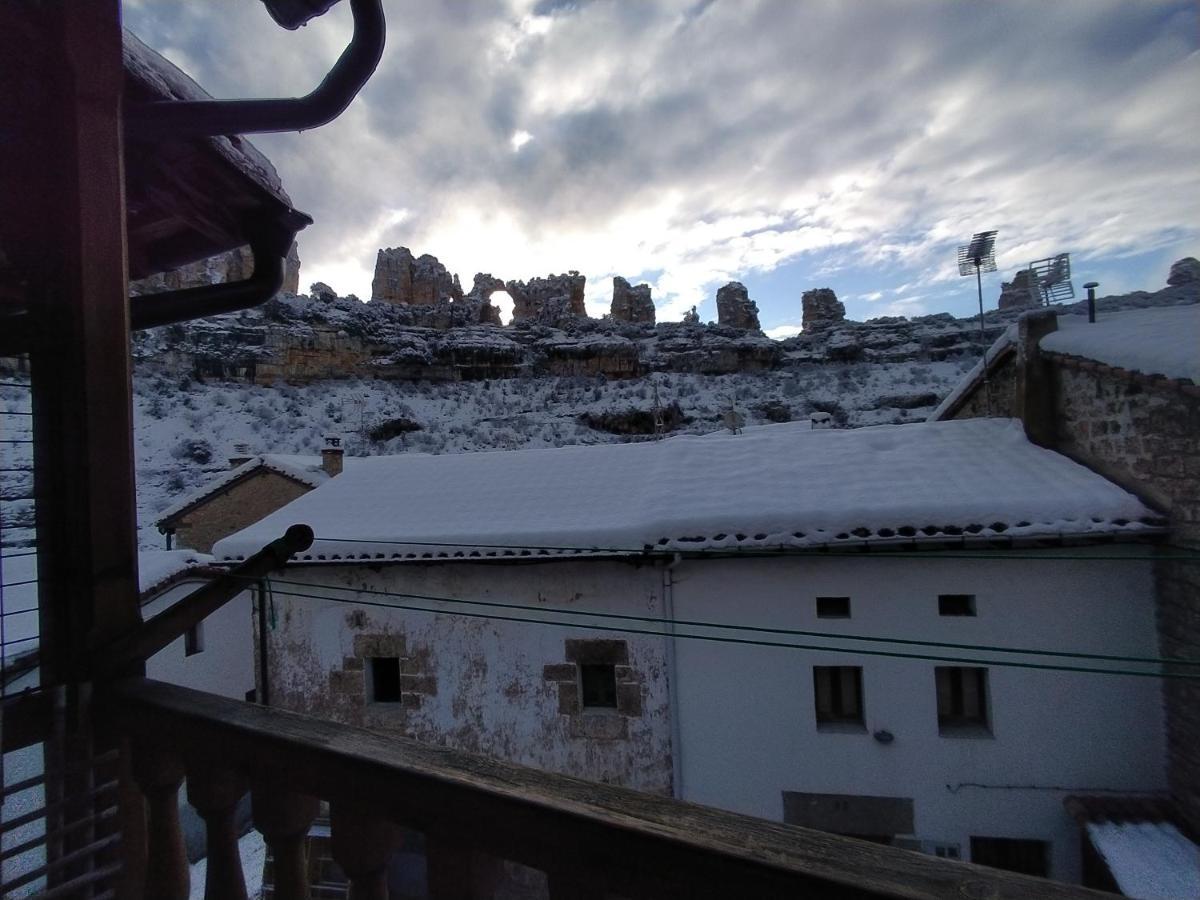 La Milana, Orbaneja del Castillo Exterior foto